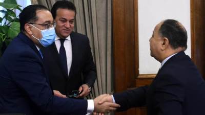 «معيط» يستعرض موقف تطوير أنظمة التحول الرقمي بالوزارة