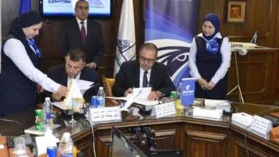 "منار" يشهد توقيع بروتوكول تعاون بين" مصر للطيران" وجامعة "عين شمس" 