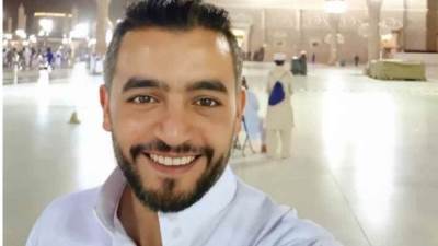 هاني سلامة يهنئ محبية وجمهوره بعيد الأضحي المبارك