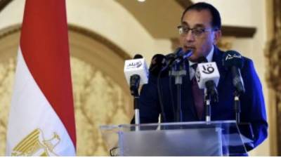 رئيس الوزراء يهنئ الشعب المصري بحلول عيد الأضحي المبارك