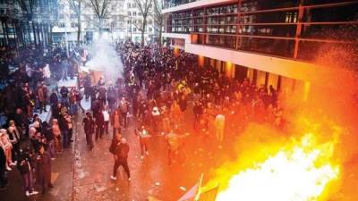 البحرين تحذر مواطنيها من السفر إلى جمهورية سريلانكا في الوقت الحالي