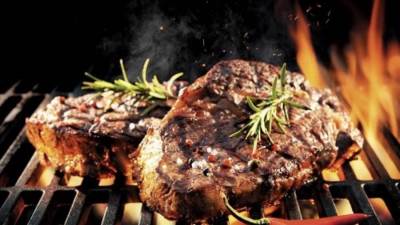 تعرف علي عدة طرق لتتبيل اللحوم قبل الشواء