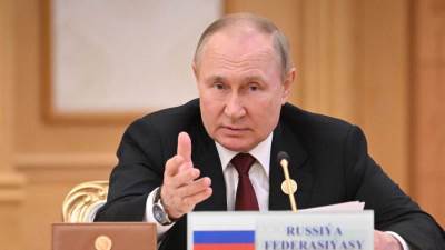 تطور خطير.. بوتين يقرر منح جميع الأوكرانيين الجنسية الروسية