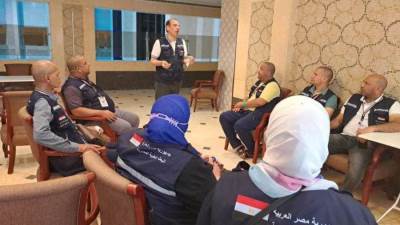الصحة: تخصيص فريق لتوعية الحجاج بالإجراءات الوقائية حتى عودتهم للأراضي المصرية 