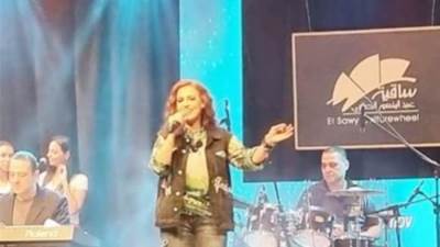 سيمون تحيي حفلا غنائيا في ساقية الصاوي