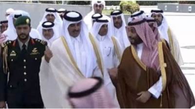 ولى العهد السعودى يستقبل أمير قطر فى جدة للمشاركة بقمة جدة