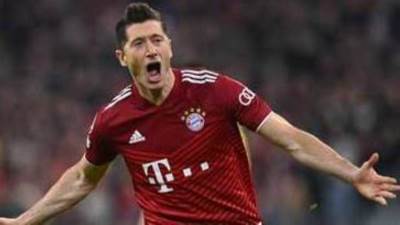 برشلونة يعلن تعاقده رسمياً مع "ليفاندوفسكي" 