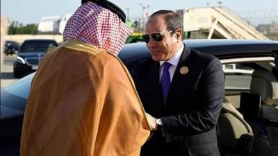 الرئيس السيسي يعود إلى أرض الوطن بعد المشاركة في "قمة جدة" 