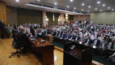 "الوزير": تنفيذ خطة للارتقاء بالعنصر البشري لسد احتياجات السوق المحلي بمجال النقل