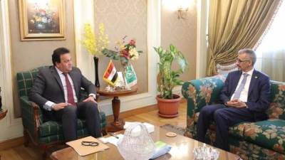 وزير التعليم العالي يبحث سبل تعزيز التعاون مع منظمة" الألكسو" 