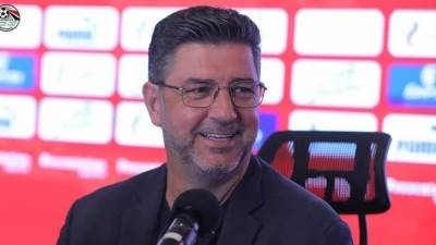 أنا أكبر داعم لكم.. روي فيتوريا يوجه رسالة دعم للاعبين 