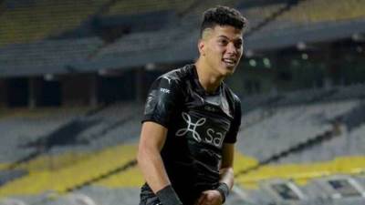 امام عاشور يسجل الهدف الثاني من خارج منطقة الجزاء بالدقيقة 30 