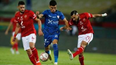 الزمالك يتقدم بثنائية في شوط اللقاء الاول 