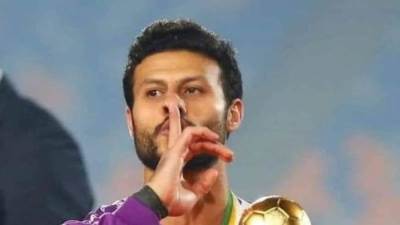 محمد الشناوي يفوز بجائزة "أفضل لاعب" محلي في أفريقيا بحفل الكاف