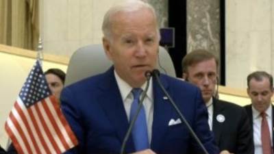 طبيب بايدن يؤكد: أعراض كورونا تحسنت 