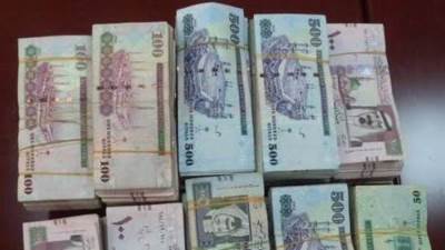 جمارك مطار القاهرة الدولي تضبط محاولة تهريب كمية من" النقد الأجنبى" 