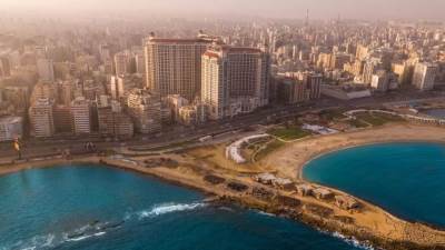 وزير السياحة يُصدر قراراً بتشكيل الأمانة الفنية للجنة الدائمة لتراخيص المنشآت الفندقية