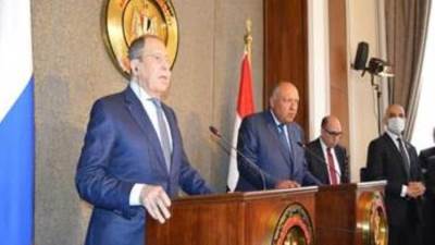 لافروف: الولايات المتحدة تنصب نفسها زعيمة للعالم وتتحكم فى العلاقات بين الدول