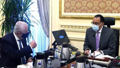 «مدبولي» يتابع مع «شوقي» مستجدات تطوير المناهج الدراسية والخريطة الزمنية للعام الدراسي