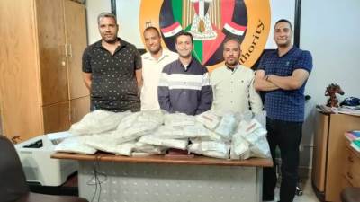 جمارك منفذ قسطل البرى تضبط محاولة تهريب كمية من المستلزمات الطبية