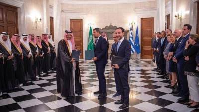 شراكة إستراتيجية بين المملكة واليونان لربط الاقتصاد الرقمي العالمي عبر كيابل البيانات