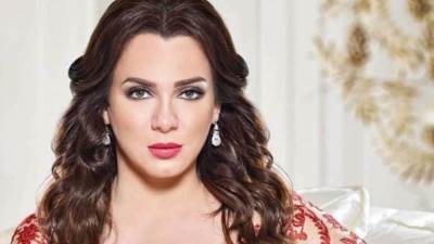 مصر هي تاريخ الفن.. سلاف فواخرجي تكشف عن تشوقها للعمل في مصر