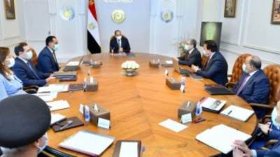 الرئيس السيسى يوجه بالاعتماد على المكونات المحلية بمشروعات "حياة كريمة"