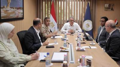 وزير السياحة يعقد اجتماعاً لمتابعة الأعمال المتبقية بالمتحف المصري الكبير