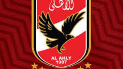 وصول حافلة الأهلي إلي ملعب مباراة المقاصة