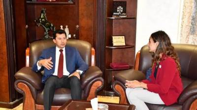 أشرف صبحى يلتقي المبعوث الرسمي للشباب لـ لقمة المناخ "COP27" 