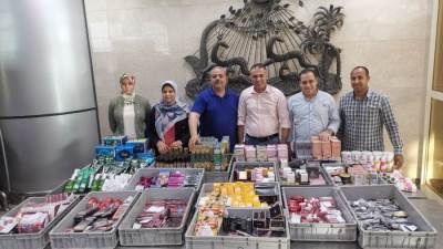 جمارك مطار سوهاج الدولي تضبط محاوله تهريب كمية من أدوات ومستحضرات التجميل