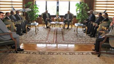 وزير الطيران: القيادة السياسية تولى أهمية كبيرة لدور الشباب فى بناء الجمهورية