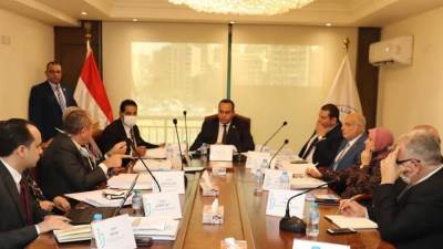 رئيس مجلس إدارة الهيئة: 13 مليون خدمة طبية وعلاجية لمنتفعي التأمين الصحي الشامل بـ 3 محافظات