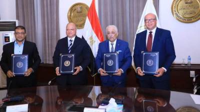 وزير التعليم ومحافظ القاهرة يوقعان تعاون لإنشاء مدرسة "الفواخير الثانوية للتكنولوجيا التطبيقية"