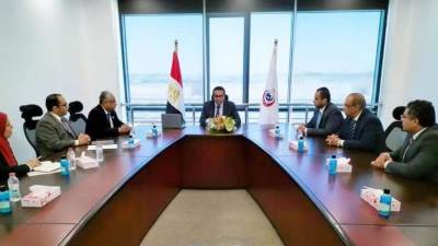 عبدالغفار يبحث مع ممثلي جامعة" هارفارد" التوسع في البرامج التدريبية المقدمة للأطباء