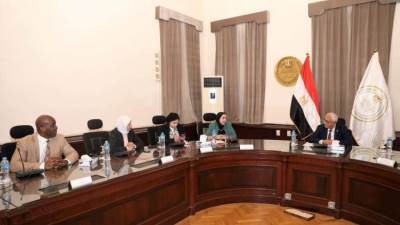 وفد الطلاب الأمريكيين يزورون وزارة التربية والتعليم ضمن برنامج Nation Builders