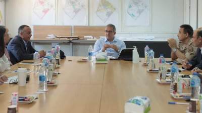 وزير السياحة يتابع آخر مستجدات الأعمال بمنطقة خدمات الزائرين بالمتحف الكبير