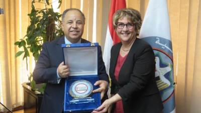 المالية: نستهدف توطين الخبرات العالمية فى مجال سك العملة