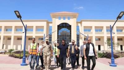 وزير التعليم العالي يتفقد عدد من الجامعات بمدينة برج العرب 
