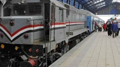 السكة الحديد تصدر قرارًا لحاملي اشتراكات الدرجة الثالثة العادية والتهوية الديناميكية