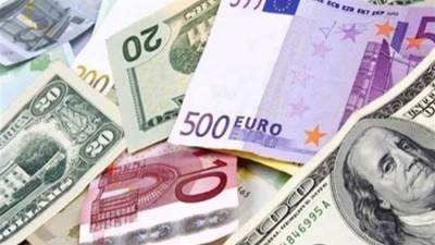 أسعار العملات اليوم الإثنين 8 أغسطس 2022 في البنوك المصرية