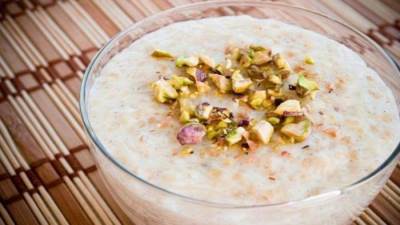 طريقة عمل العاشوراء.. وصفات شهية تتصدر محركات البحث