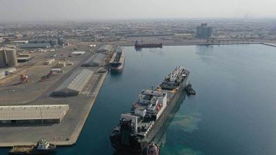 القوات البحرية السعودية ونظيرتها الأمريكية تبدأن تمرين "الغضب العارم 22"