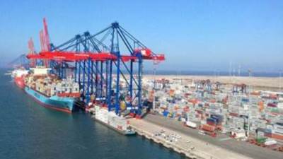 بالفيديو.. اقتصادية قناة السويس.. 7 سنوات تنمية واستثمارات