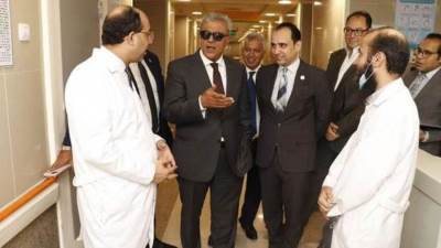 منتفعو التأمين الصحي الشامل يشيدون بالخدمات الطبية بمركز طب أسرة الشهداء بالإسماعيلية