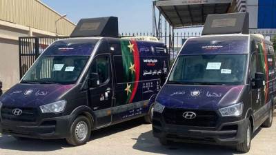 التخطيط والتنمية تسلم" النيابة العامة" سيارات مراكز تكنولوجية جديدة لخدمات المواطنين