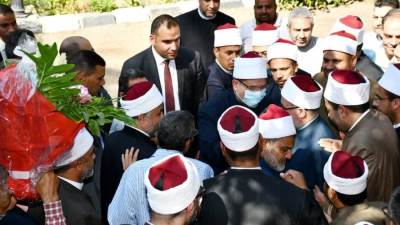 أئمة وقيادات الأوقاف يشكرون الرئيس السيسي  على تجديد الثقة لوزير الأوقاف