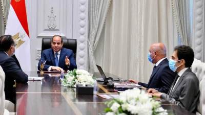 الرئيس السيسي يتابع موقف تنفيذ وسائل النقل الجديدة المضافة لمنظومة النقل العام