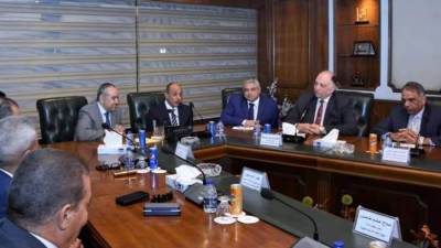 وزير الطيران: المرحلة القادمة تتطلب مزيداً من الجهد والعطاء لخدمة الوطن 