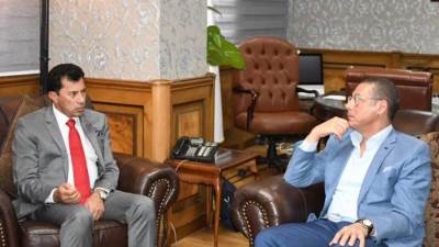 «صبحي» يجتمع مع رئيس اتحاد كرة الطائرة للإطلاع على استعدادات الاتحاد للبطولات